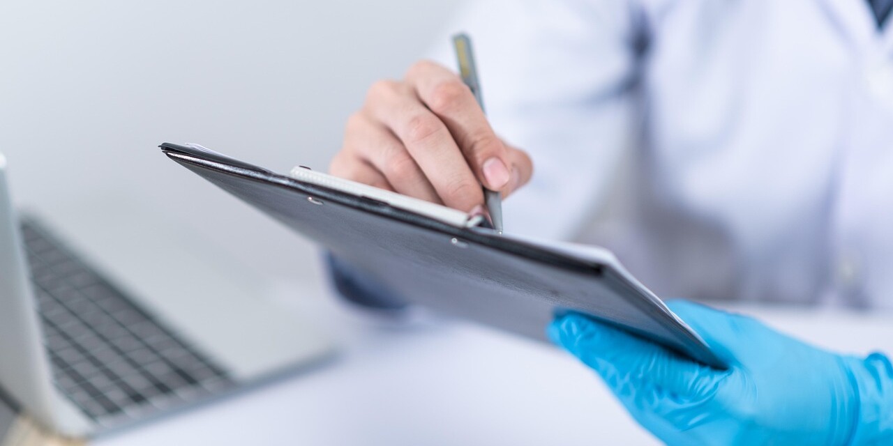 Webinar înregistrat: Noi criterii de diagnosticare a sclerozei multiple din perspectiva asistenței medicale